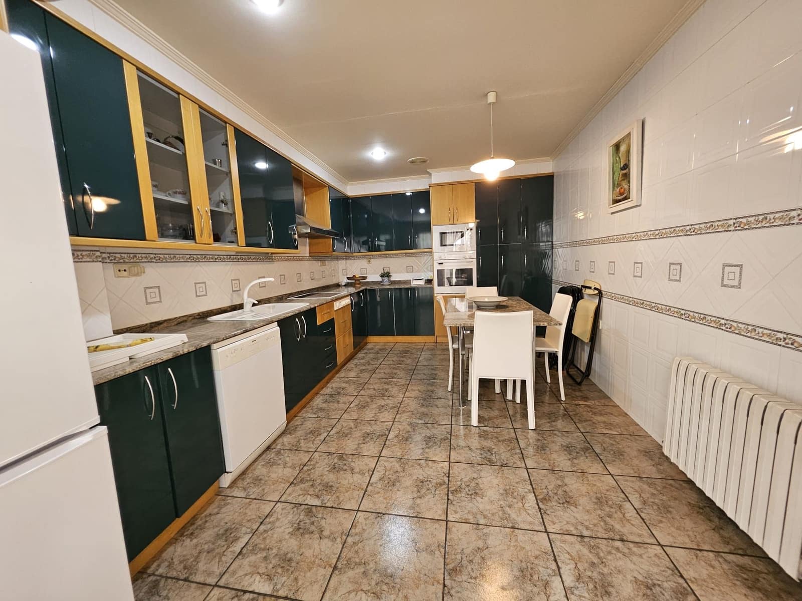 4 bedroom Villa for rent in Corbera with garage - € 1,500 (Ref: 9249431)