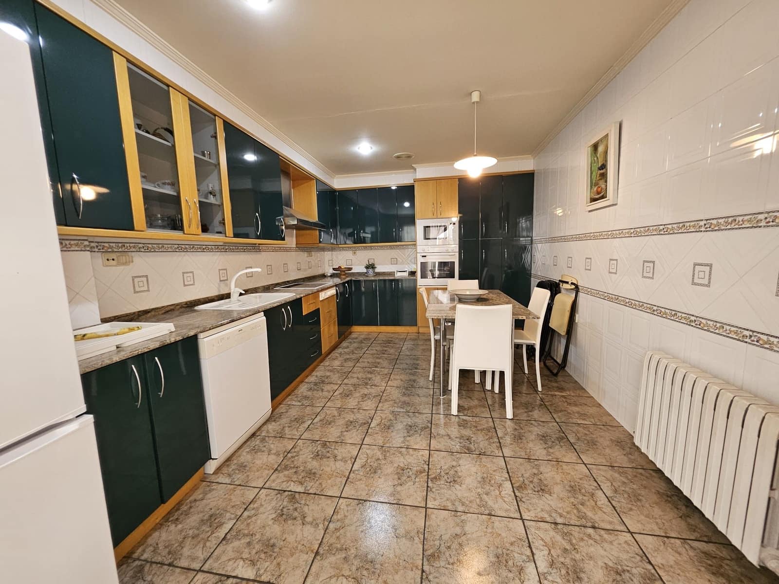 4 bedroom Villa for rent in Corbera with garage - € 1,500 (Ref: 9249431)