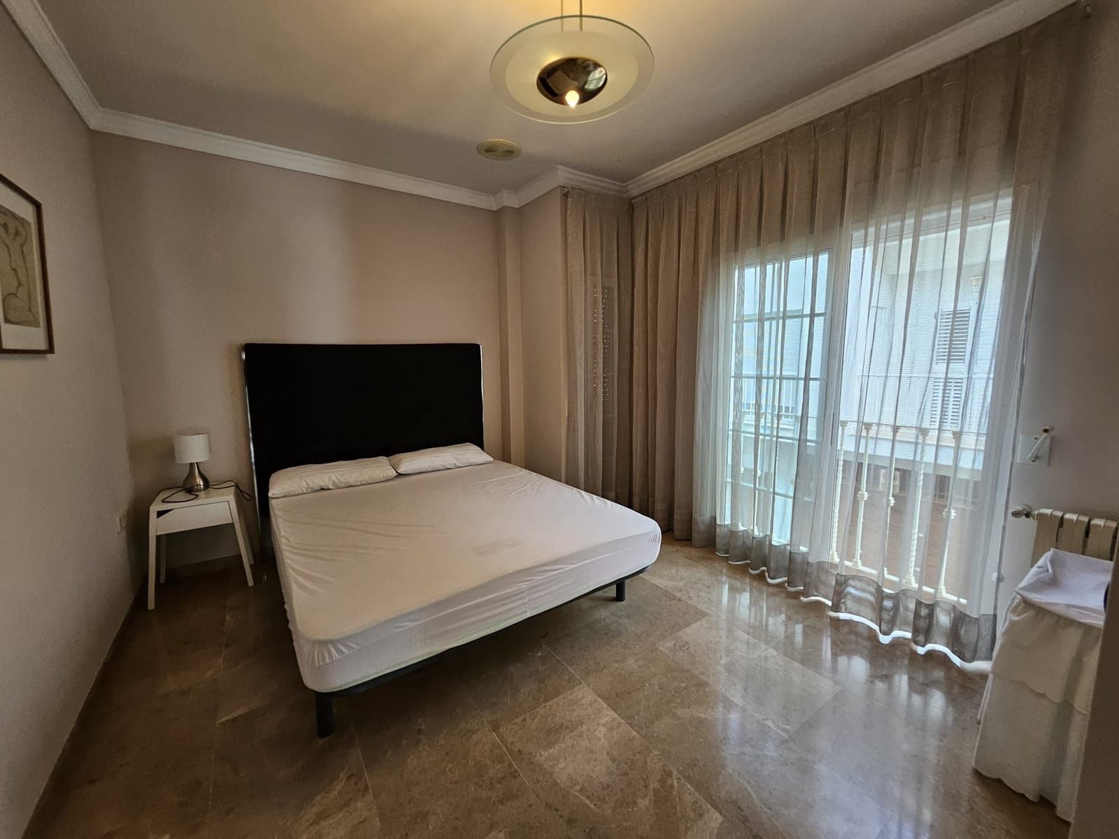 4 bedroom Villa for rent in Corbera with garage - € 1,500 (Ref: 9249431)