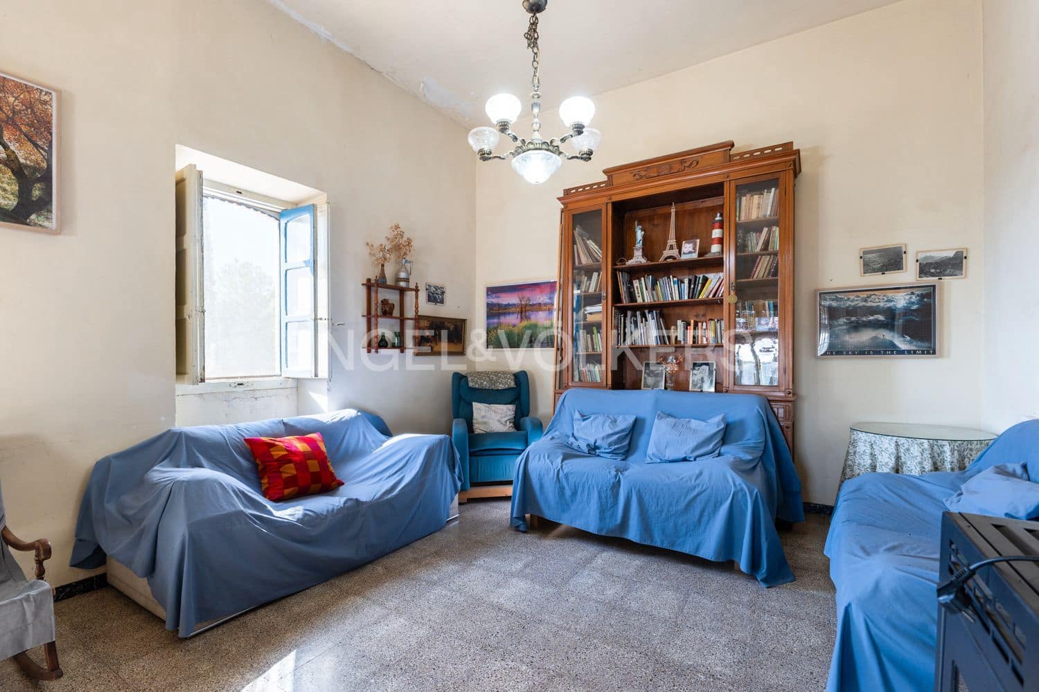 15 bedroom Finca/Country House for sale in Lliria with pool garage - € 1,680,000 (Ref: 9253854)