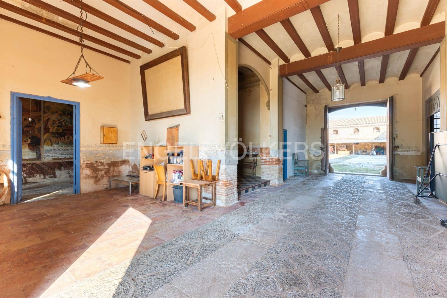 15 bedroom Finca/Country House for sale in Lliria with pool garage - € 1,680,000 (Ref: 9253854)