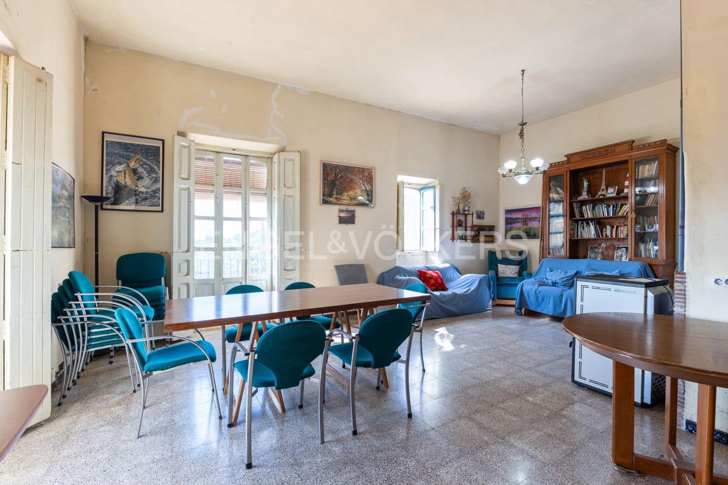 15 bedroom Finca/Country House for sale in Lliria with pool garage - € 1,680,000 (Ref: 9253854)