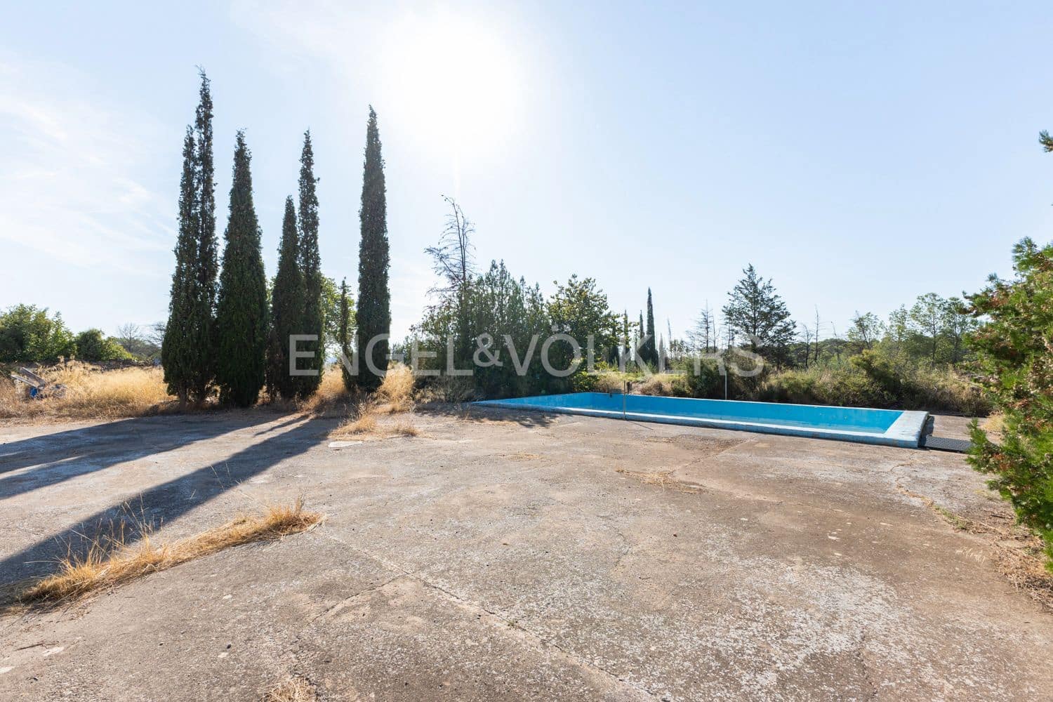 15 bedroom Finca/Country House for sale in Lliria with pool garage - € 1,680,000 (Ref: 9253854)