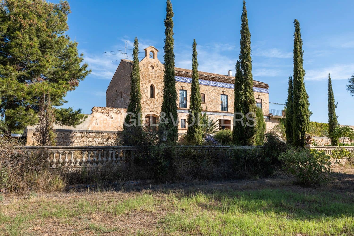 15 bedroom Finca/Country House for sale in Lliria with pool garage - € 1,680,000 (Ref: 9253854)