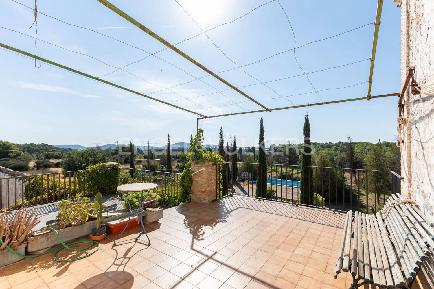 15 bedroom Finca/Country House for sale in Lliria with pool garage - € 1,680,000 (Ref: 9253854)