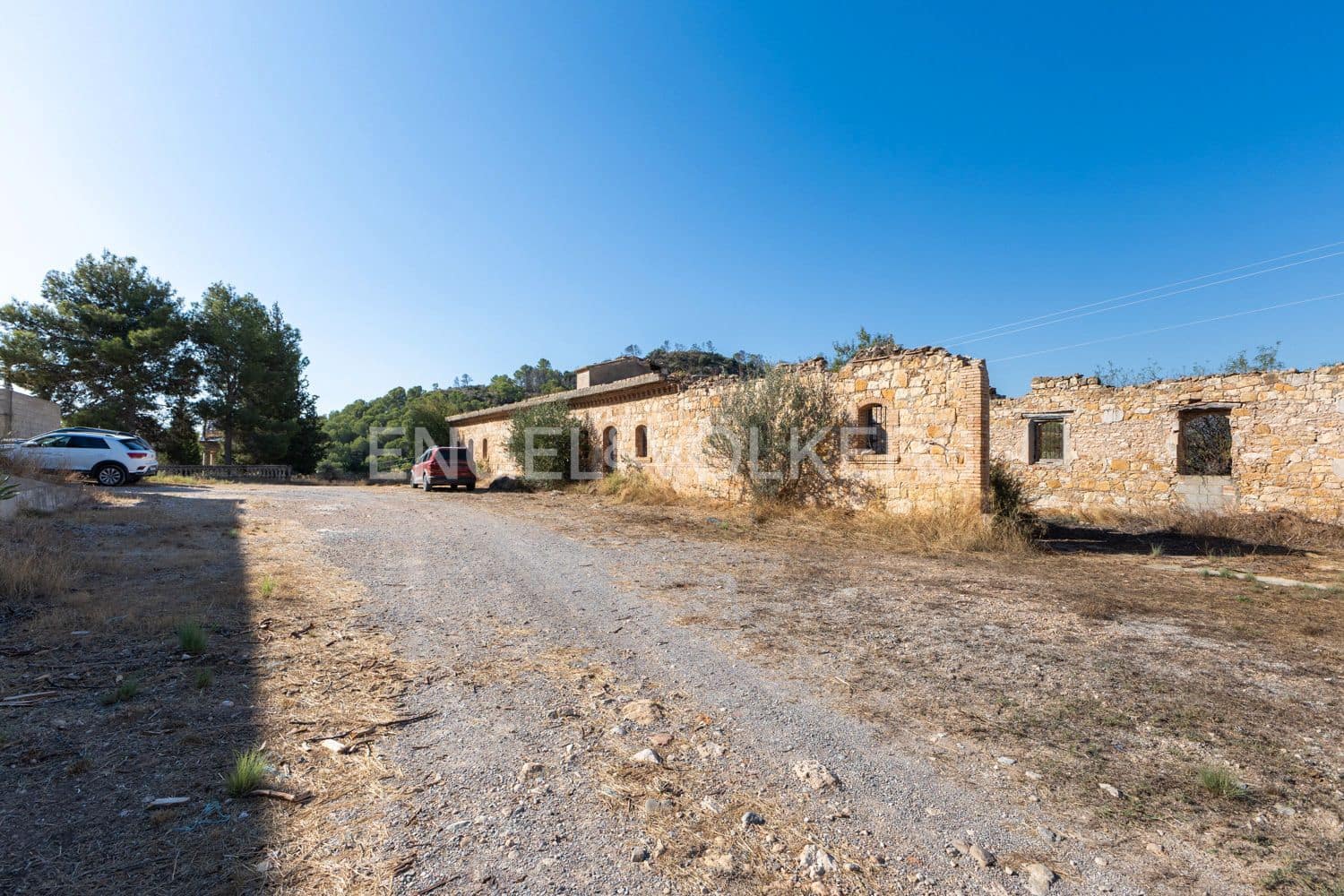 15 bedroom Finca/Country House for sale in Lliria with pool garage - € 1,680,000 (Ref: 9253854)