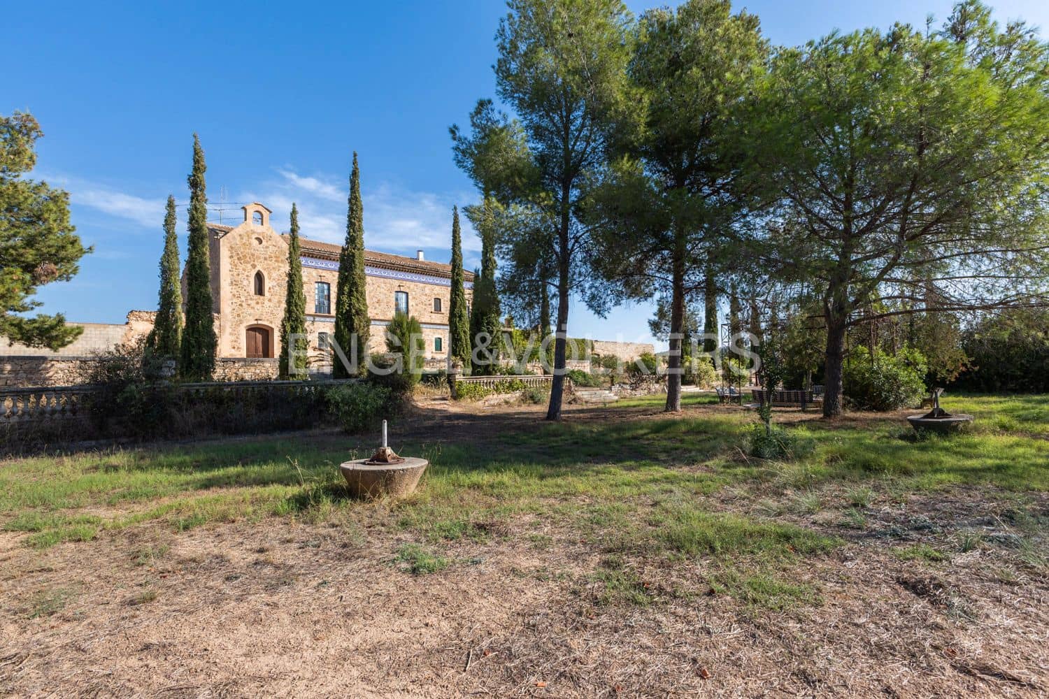 15 bedroom Finca/Country House for sale in Lliria with pool garage - € 1,680,000 (Ref: 9253854)