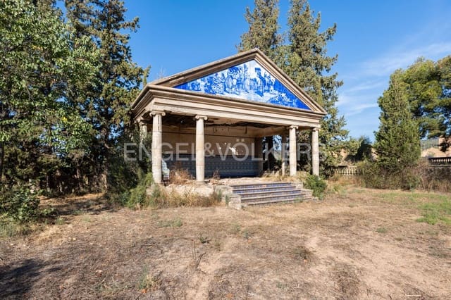 15 bedroom Finca/Country House for sale in Llíria with pool garage - € 1,680,000 (Ref: 9253854)