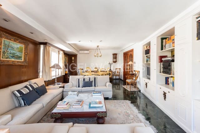 5 slaapkamer Flat te koop in Sant Francesc, Valencia stad met garage - € 880.000 (Ref: 9261952)