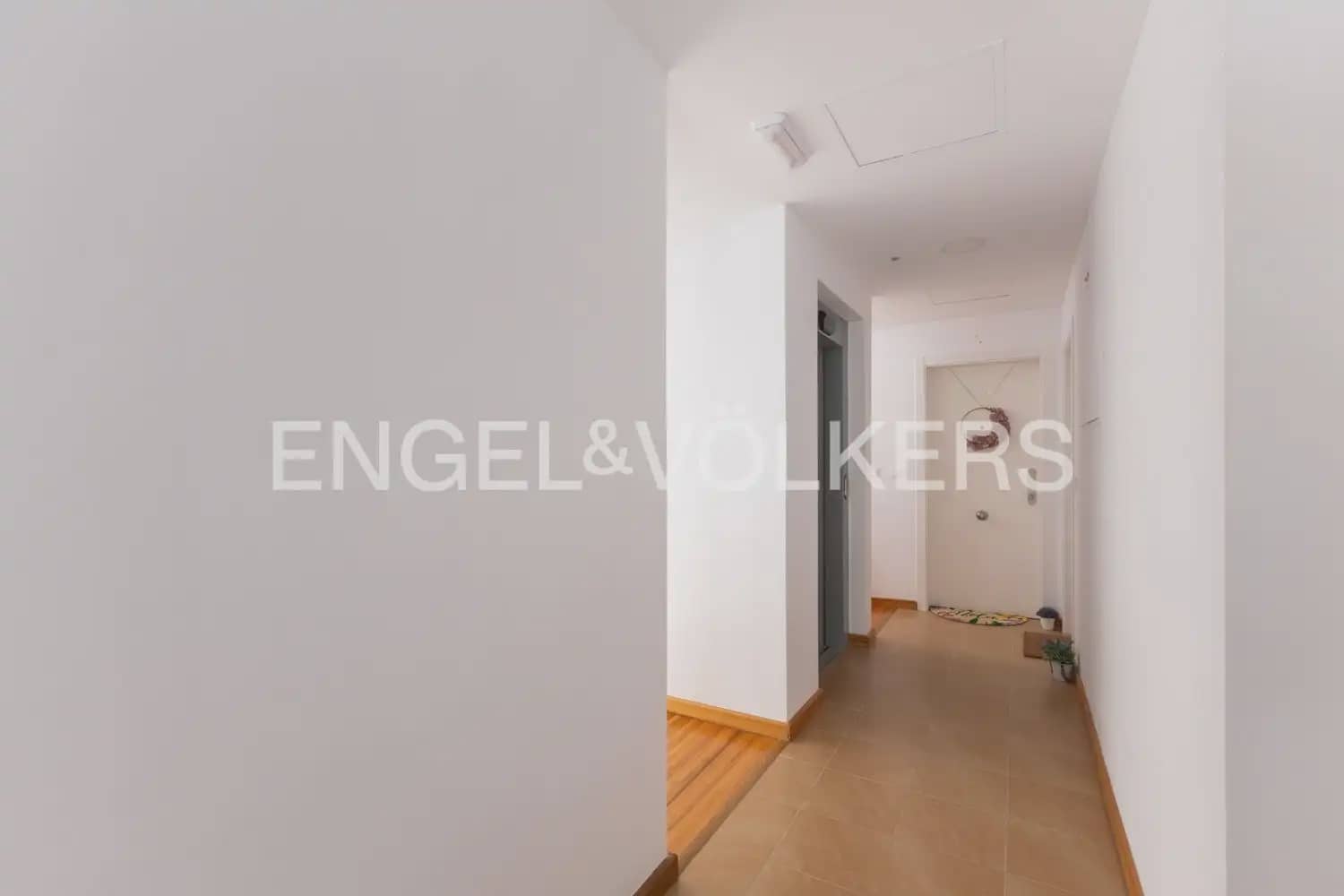 1 soveværelse Lejlighed til leje i Chovar - € 600 (Ref: 9897480)