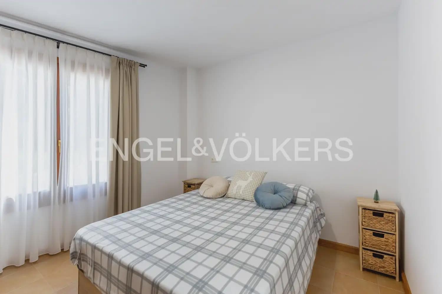 1 soveværelse Lejlighed til leje i Chovar - € 600 (Ref: 9897480)