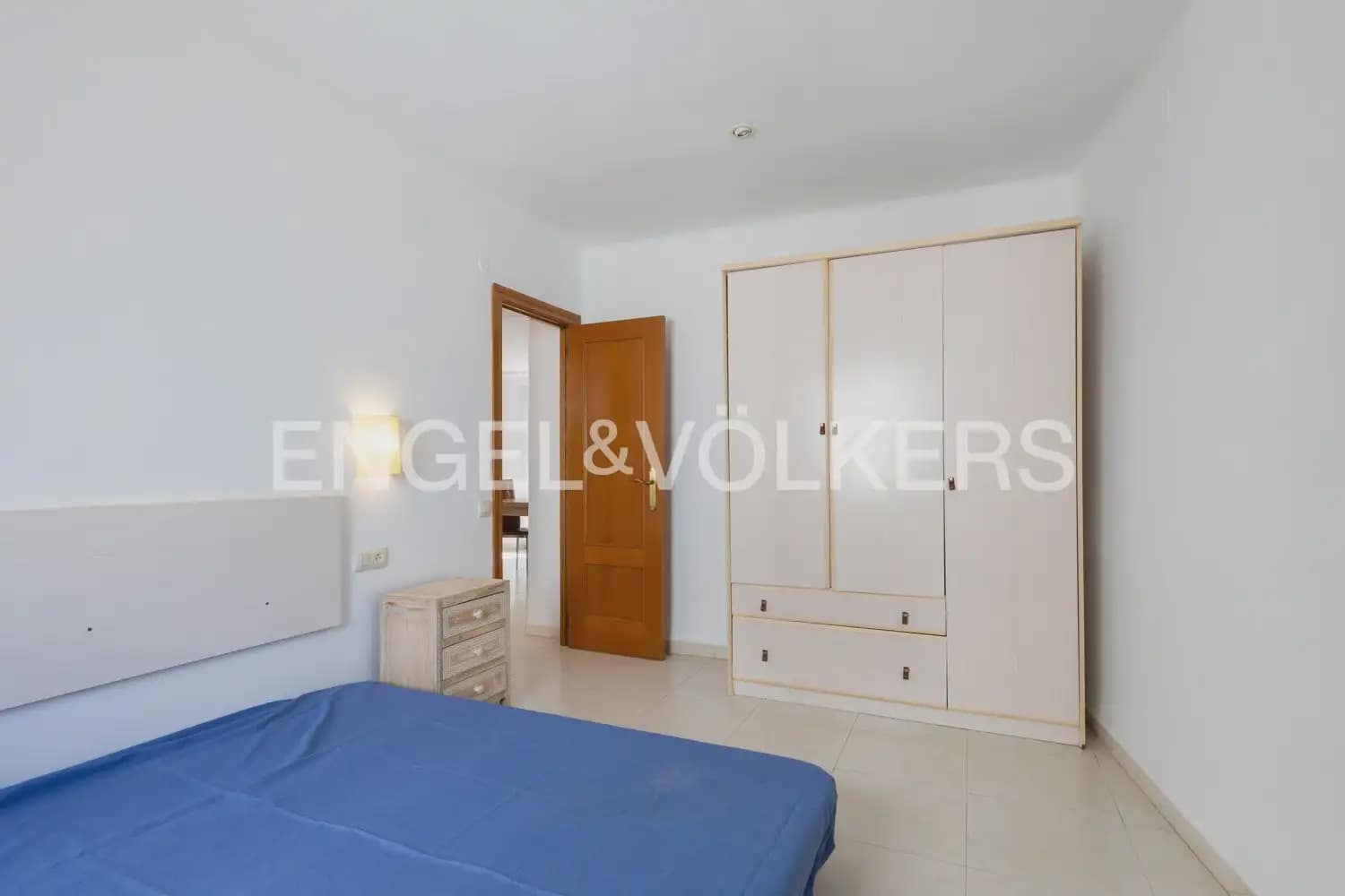 2 soveværelse Lejlighed til leje i Valencia by - € 1.250 (Ref: 9897482)