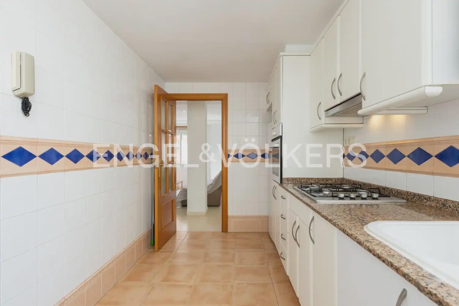 2 soveværelse Lejlighed til leje i Valencia by - € 1.250 (Ref: 9897482)