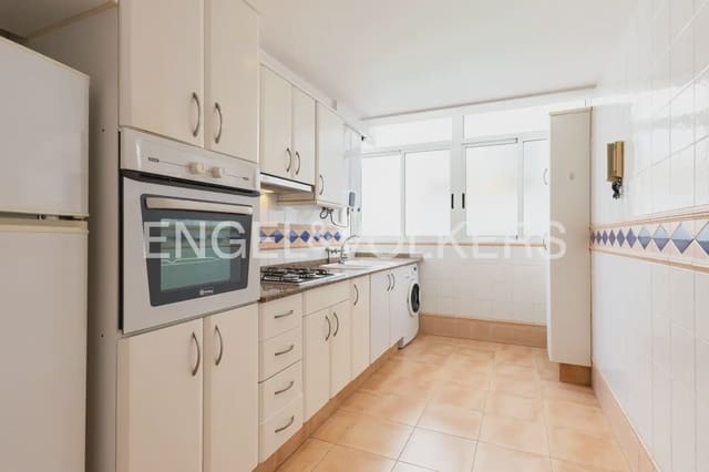 2 quarto Apartamento para arrendar em El Grau, Valência cidade - 1 250 € (Ref: 9897482)