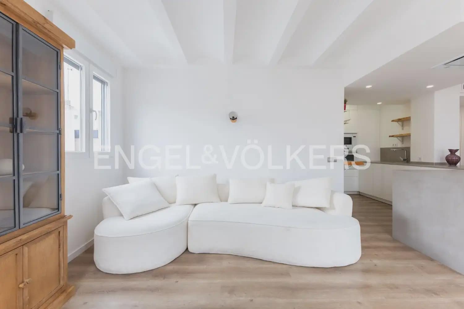2 Zimmer Wohnung zu vermieten in Valencia Stadt - 2.400 € (Ref: 9897484)