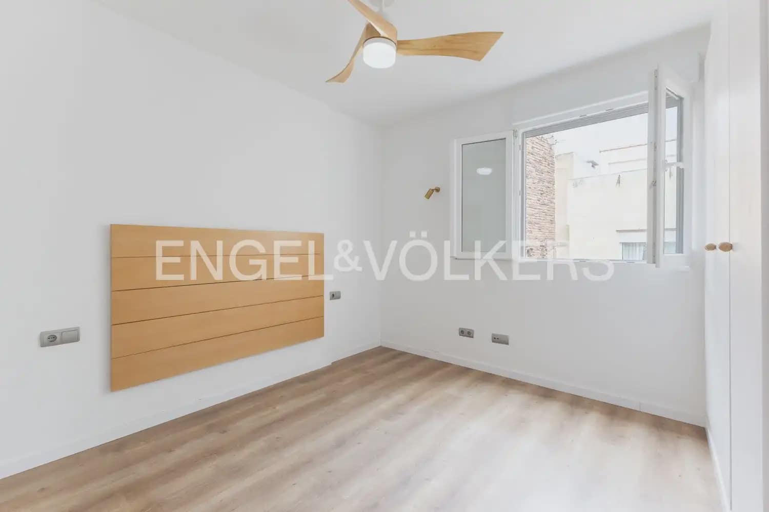 2 Zimmer Wohnung zu vermieten in Valencia Stadt - 2.400 € (Ref: 9897484)
