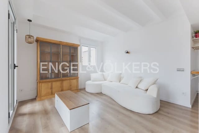 Appartement de 2 chambres à louer à El Pilar, Valence ville - 2 400 € (Ref: 9897484)