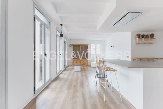 Appartement de 2 chambres à louer à El Pilar, Valence ville - 2 400 € (Ref: 9897484)