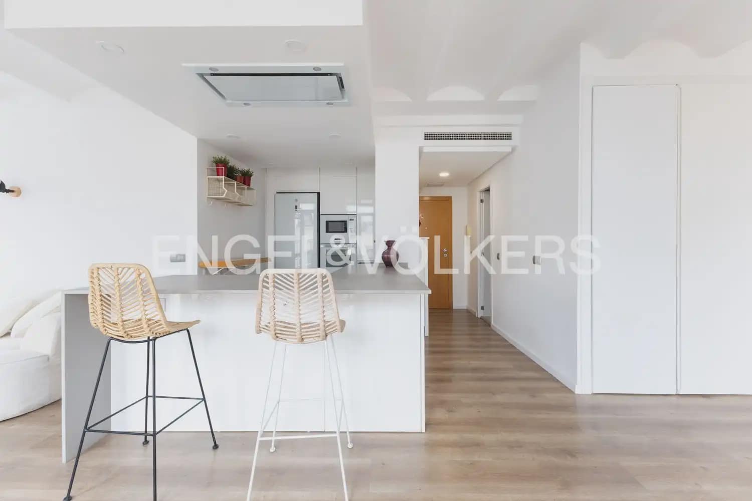 2 Zimmer Wohnung zu vermieten in Valencia Stadt - 2.400 € (Ref: 9897484)