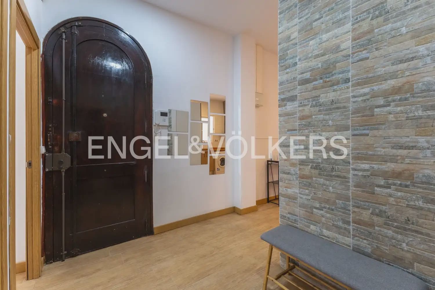 4 camera da letto Appartamento da affittare in Valencia citta - 1.800 € (Rif: 9897485)
