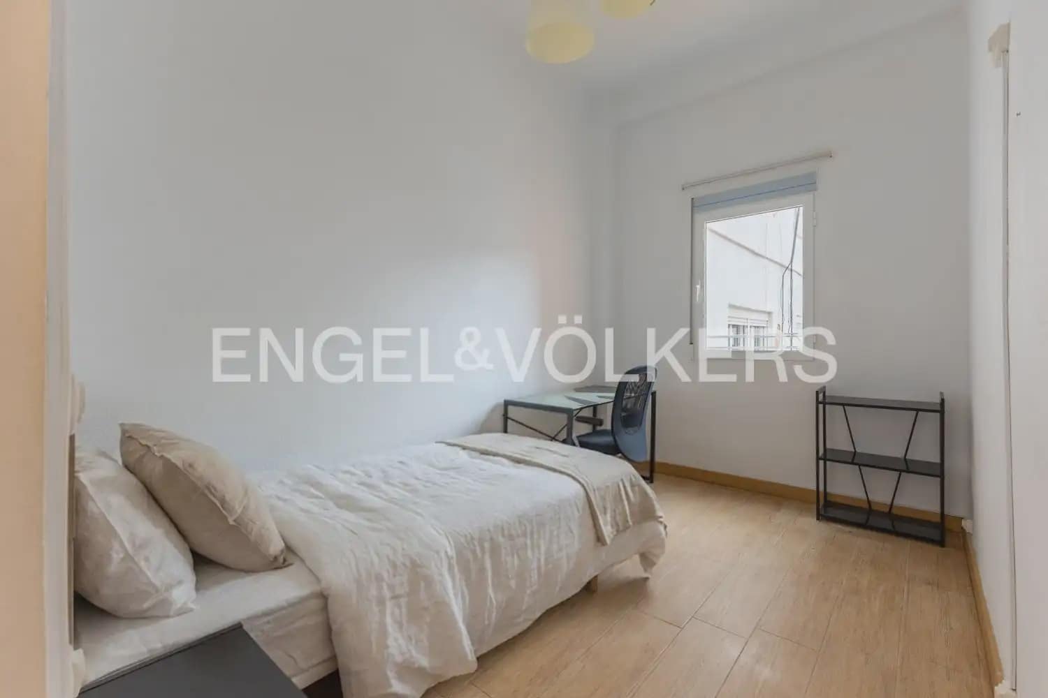 4 camera da letto Appartamento da affittare in Valencia citta - 1.800 € (Rif: 9897485)