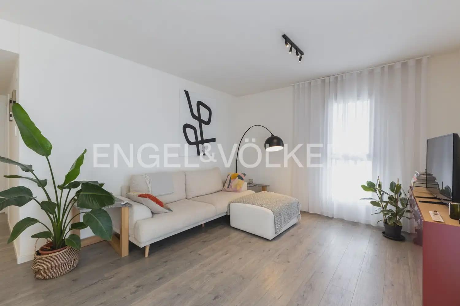 2 sovrum Lägenhet till salu i Valencia stad med pool garage - 475 000 € (Ref: 9897488)