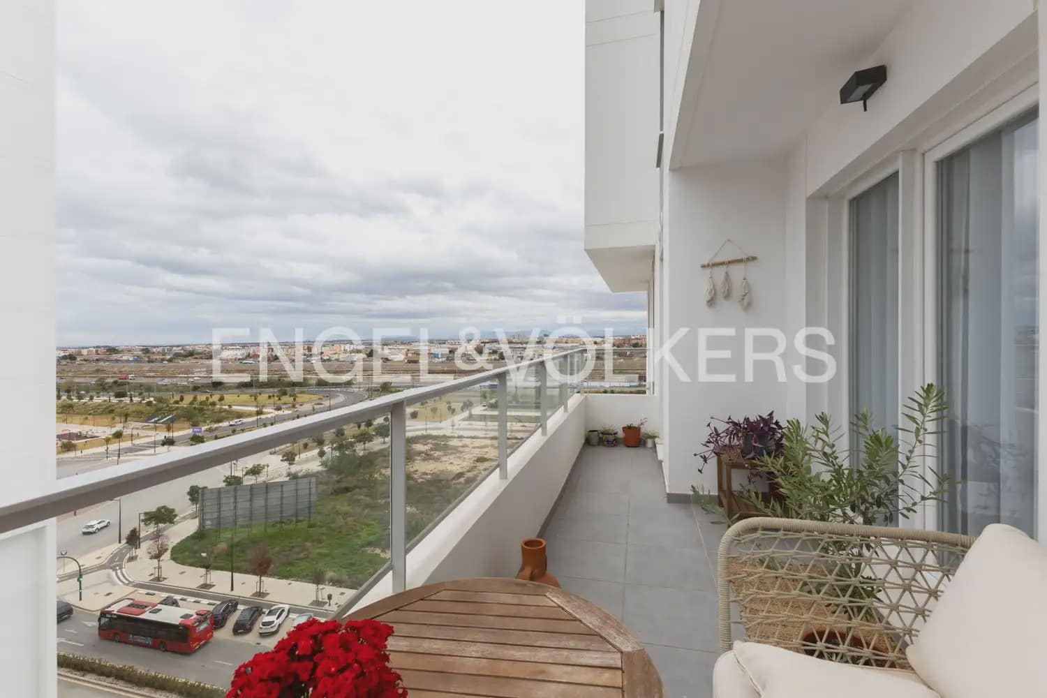 2 sovrum Lägenhet till salu i Valencia stad med pool garage - 475 000 € (Ref: 9897488)