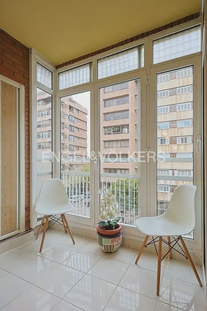 3 Zimmer Wohnung zu verkaufen in Valencia Stadt mit Garage - 565.000 € (Ref: 9897489)
