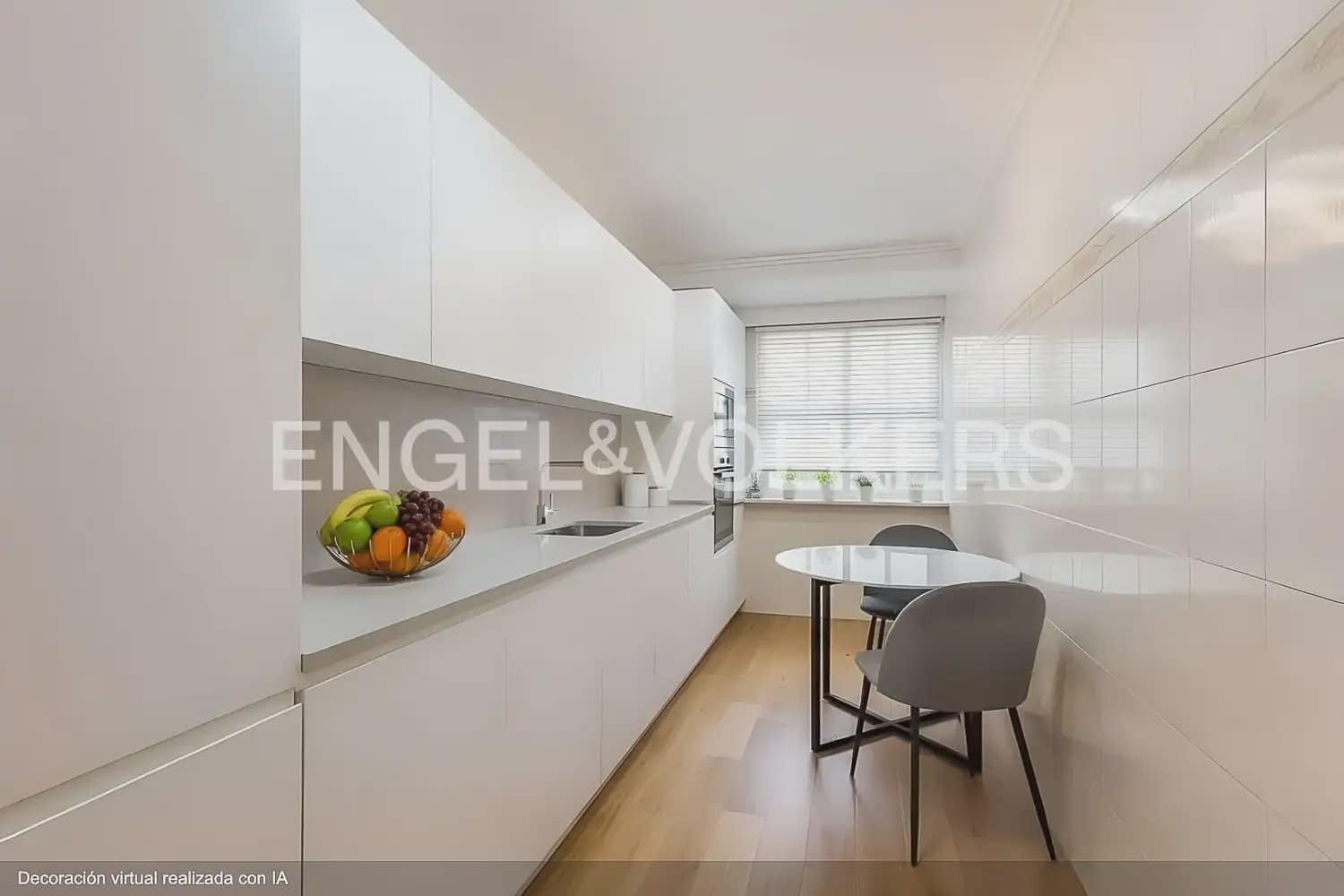 3 Zimmer Wohnung zu verkaufen in Valencia Stadt mit Garage - 565.000 € (Ref: 9897489)