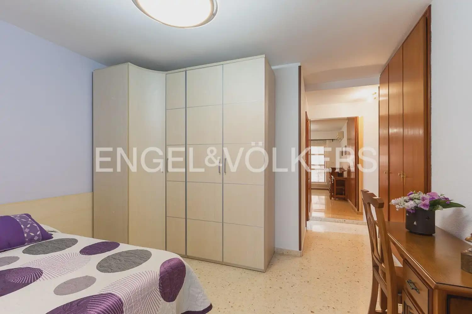 3 Zimmer Wohnung zu verkaufen in Valencia Stadt mit Garage - 565.000 € (Ref: 9897489)