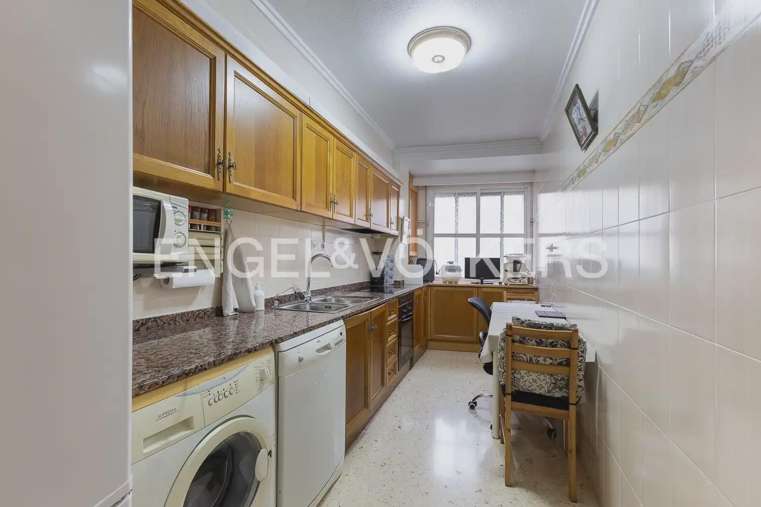 3 Zimmer Wohnung zu verkaufen in Valencia Stadt mit Garage - 565.000 € (Ref: 9897489)