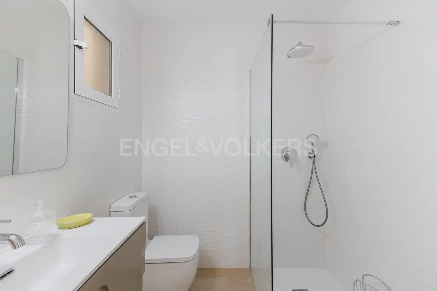 3 bedroom Flat for rent in Canet d'En Berenguer with garage - € 1,500 (Ref: 9897490)