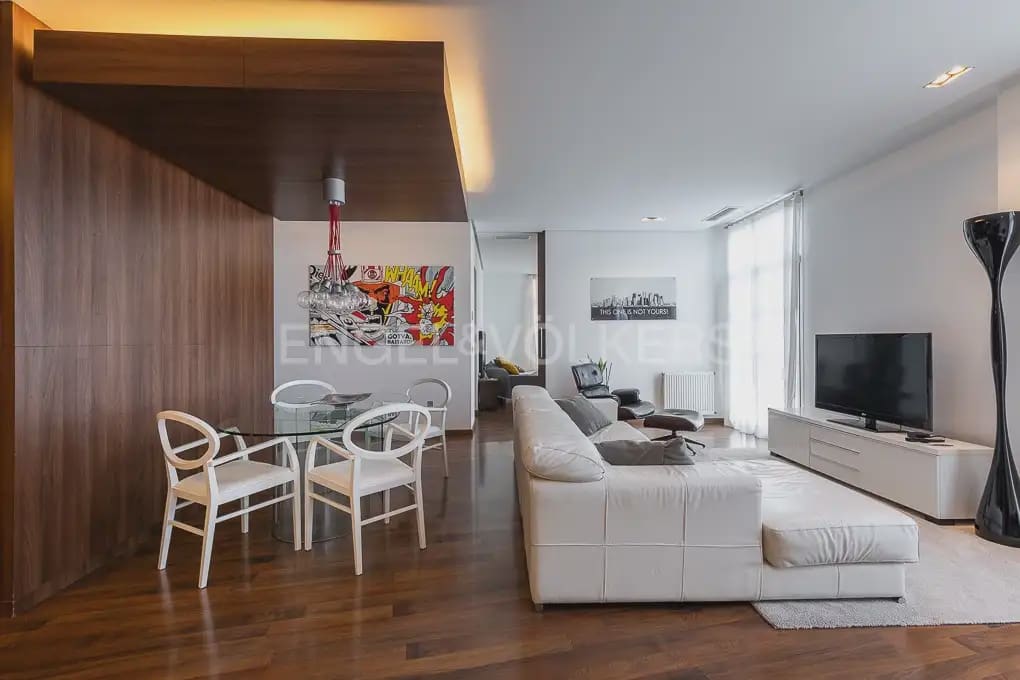 2 quarto Apartamento para arrendar em Valencia cidade - 2 400 € (Ref: 9897492)