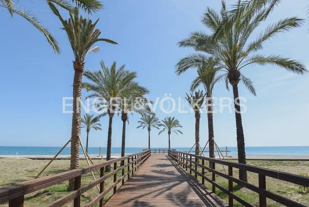 Terrain à Bâtir à vendre à Oropesa  - 330 000 € (Ref: 9897493)