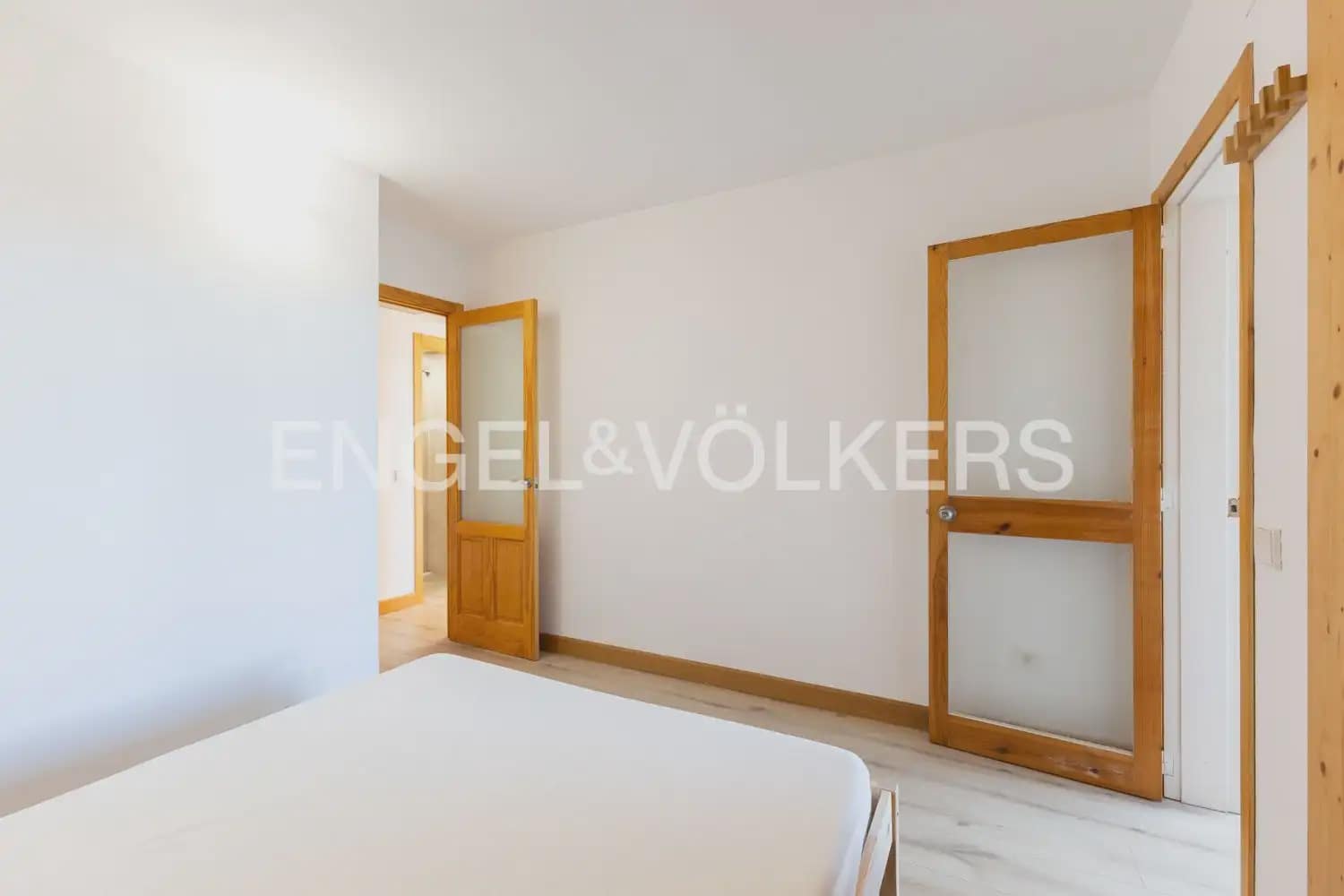 4 sovrum Lägenhet till salu i Valencia stad med pool - 630 000 € (Ref: 9897494)