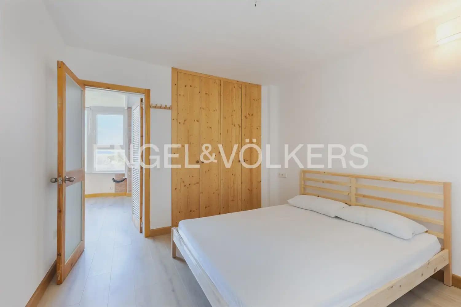 4 sovrum Lägenhet till salu i Valencia stad med pool - 630 000 € (Ref: 9897494)