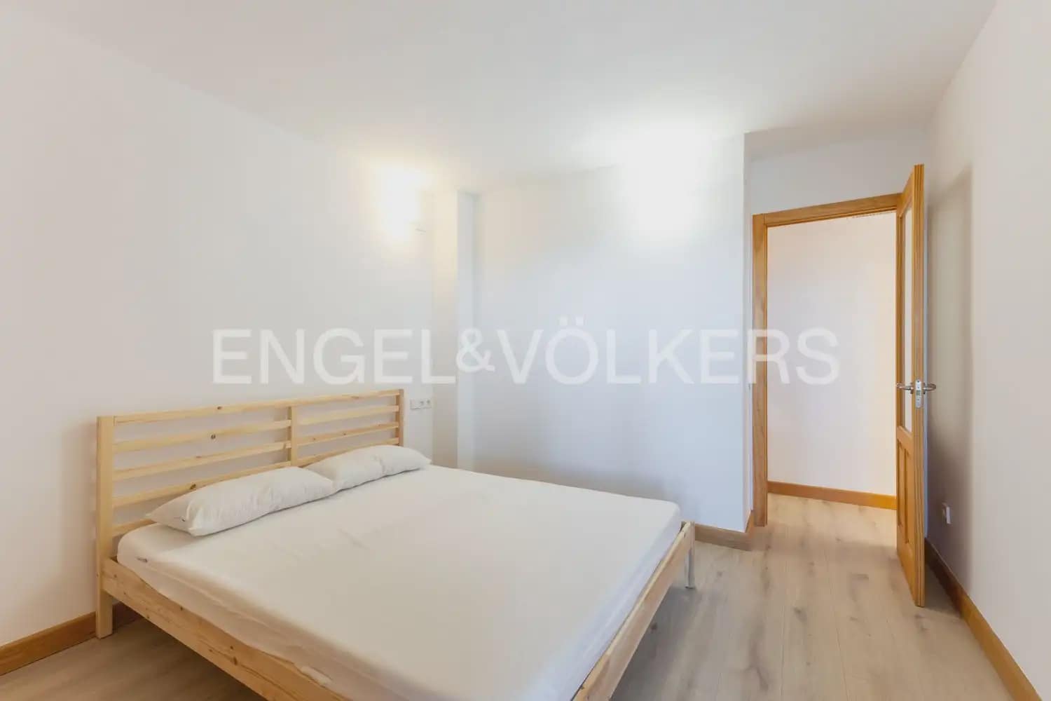 4 sovrum Lägenhet till salu i Valencia stad med pool - 630 000 € (Ref: 9897494)