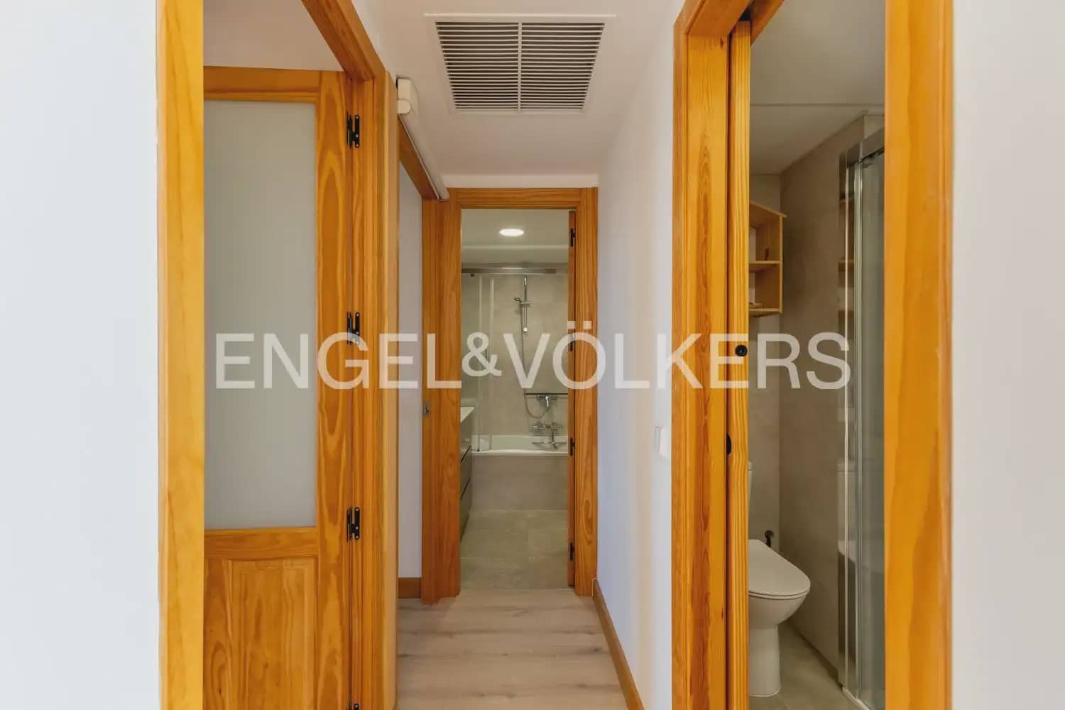 4 sovrum Lägenhet till salu i Valencia stad med pool - 630 000 € (Ref: 9897494)