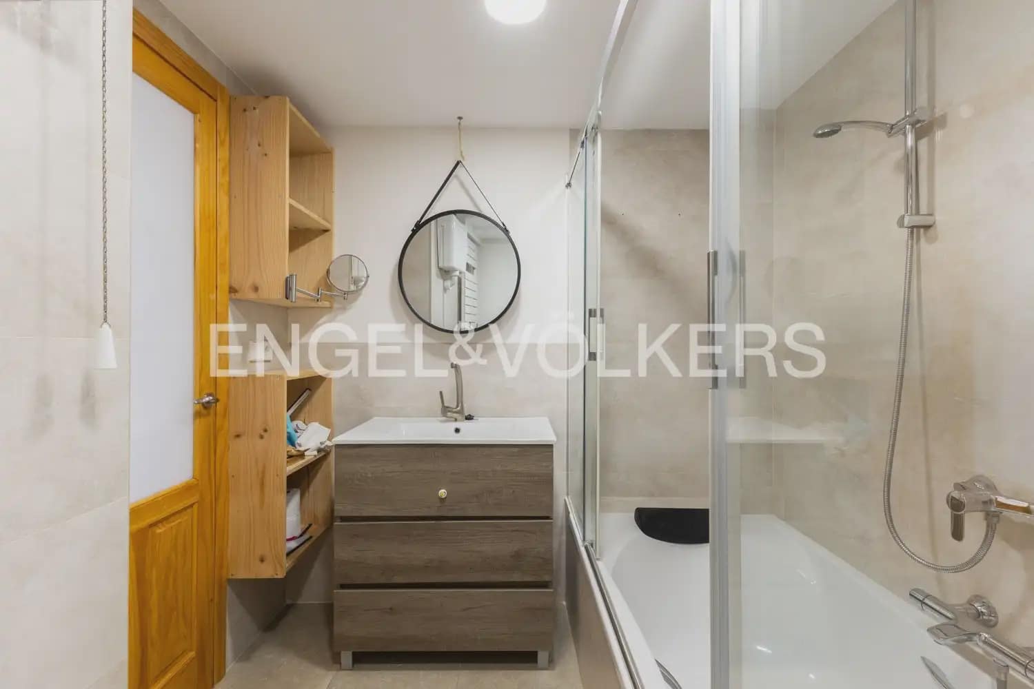 4 sovrum Lägenhet till salu i Valencia stad med pool - 630 000 € (Ref: 9897494)