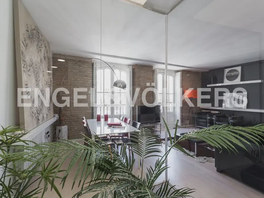 3 slaapkamer Flat te huur in Valencia stad - € 2.500 (Ref: 9897495)