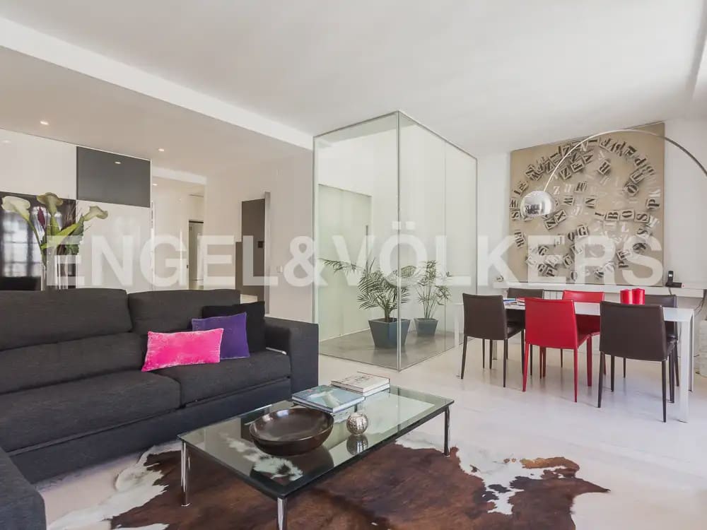 3 slaapkamer Flat te huur in Valencia stad - € 2.500 (Ref: 9897495)