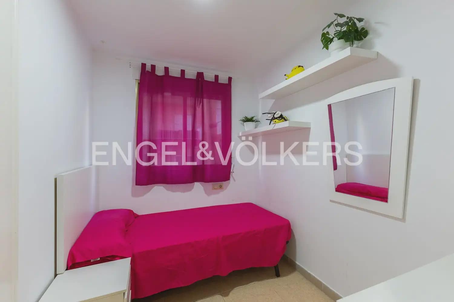 3 bedroom Flat for sale in Sueca with pool - € 230,000 (Ref: 9897496)