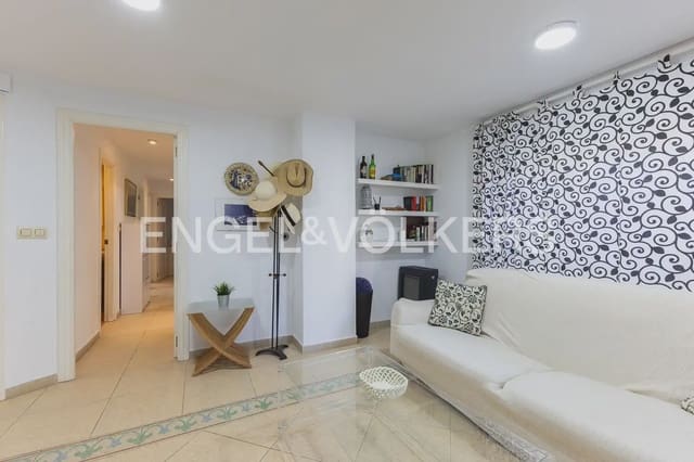 3 bedroom Flat for sale in El Perelló, Sueca with pool - € 230,000 (Ref: 9897496)