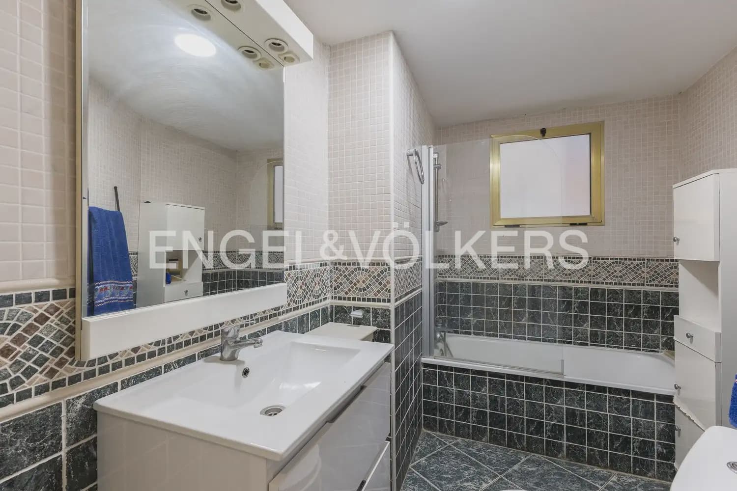 3 bedroom Flat for sale in Sueca with pool - € 230,000 (Ref: 9897496)