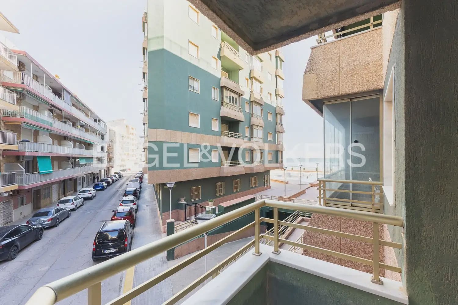 3 bedroom Flat for sale in Sueca with pool - € 230,000 (Ref: 9897496)