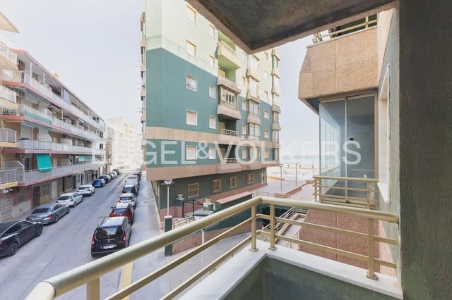 3 bedroom Flat for sale in El Perelló, Sueca with pool - € 230,000 (Ref: 9897496)