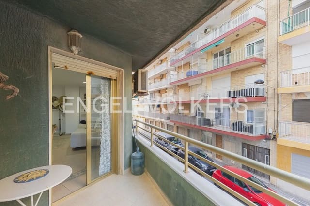 3 bedroom Flat for sale in El Perelló, Sueca with pool - € 230,000 (Ref: 9897496)