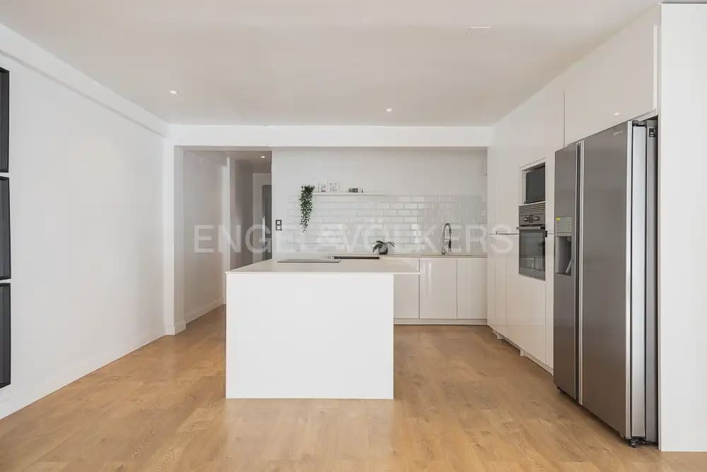 2 quarto Apartamento para arrendar em Valencia cidade - 1 690 € (Ref: 9897498)