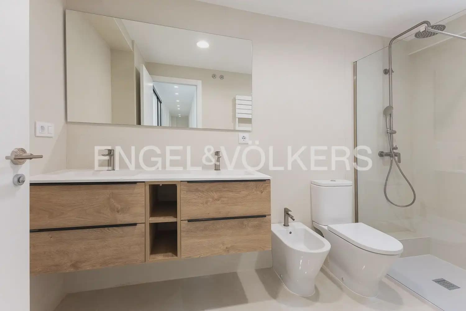 3 sovrum Lägenhet till salu i Valencia stad - 440 000 € (Ref: 9897499)