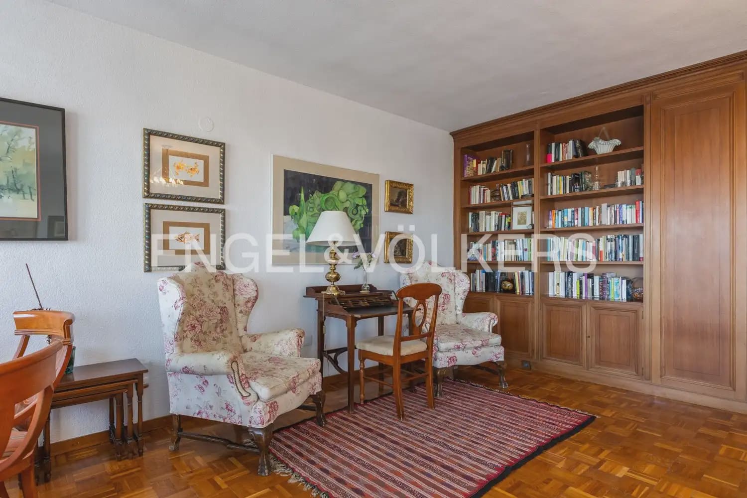 3 sypialnia Mieszkanie do wynajęcia w Miasto Walencja z garażem - 2 000 € (Ref: 9897500)